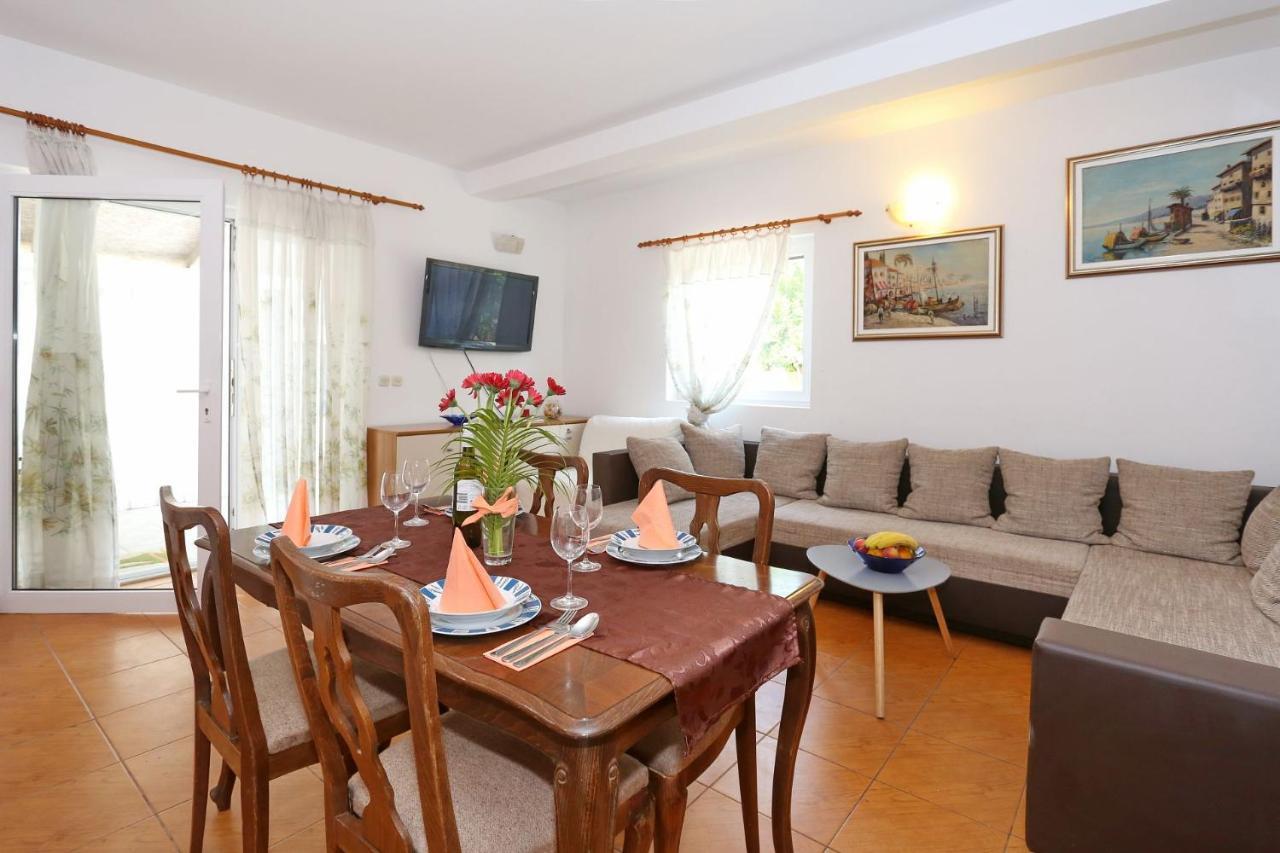 Villa Ivo Затон Екстер'єр фото