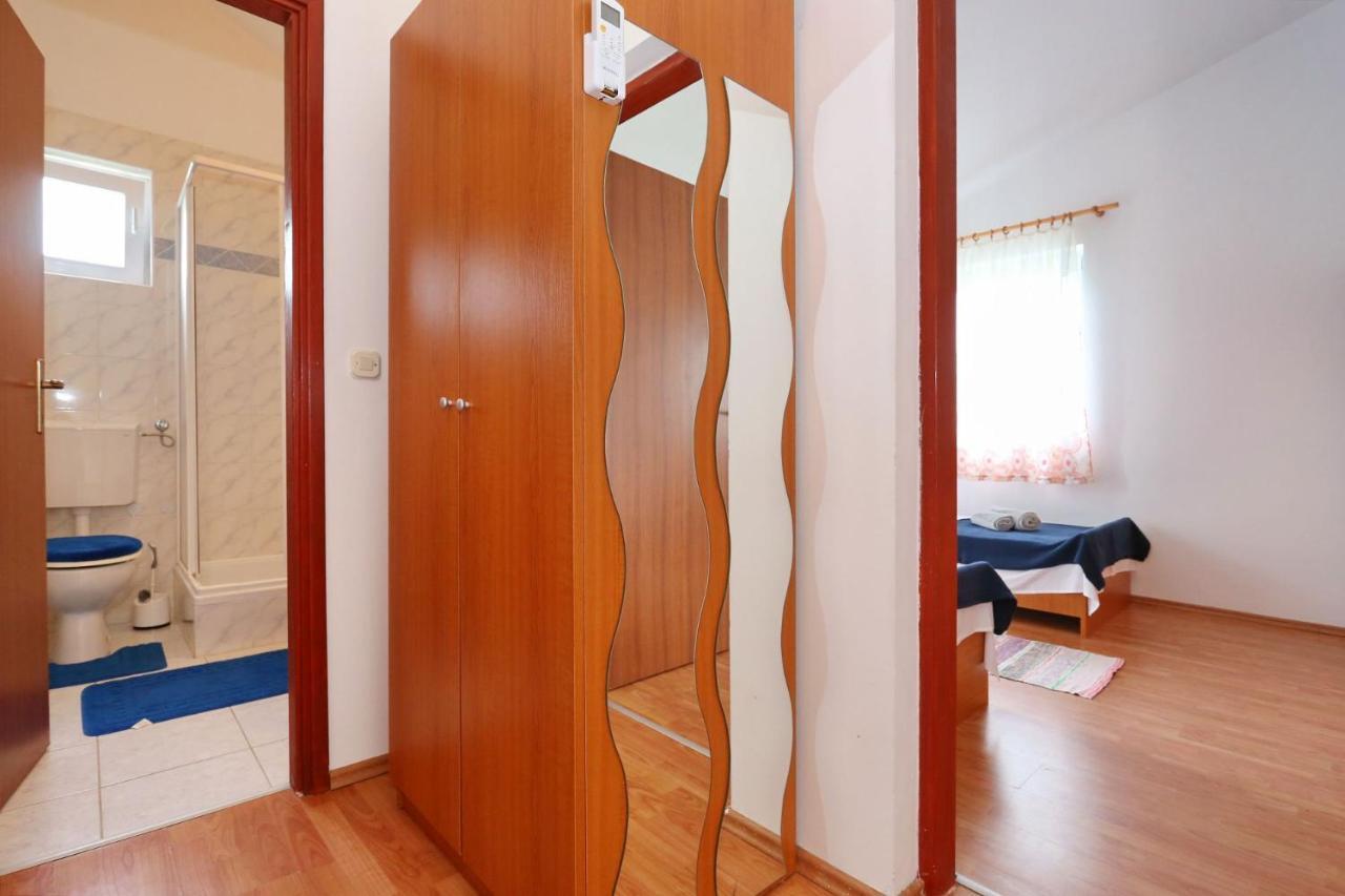 Villa Ivo Затон Екстер'єр фото